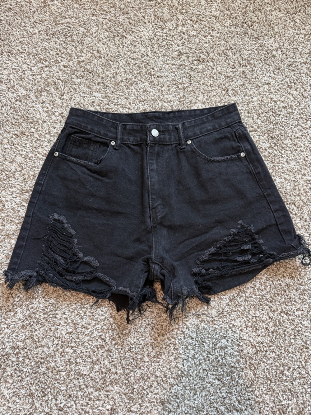 🌿 SHEIN Black Distressed High-Waist Denim Shorts